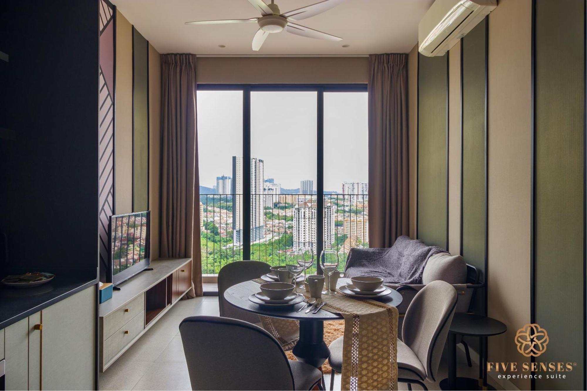 Millerz Square Signature Suites, *