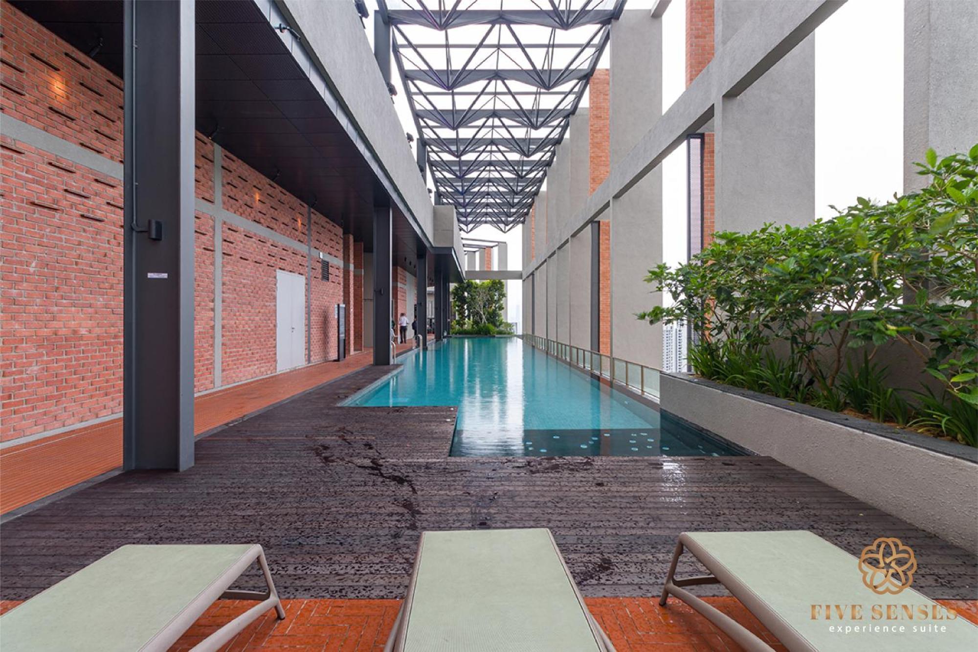 Millerz Square Signature Suites, *